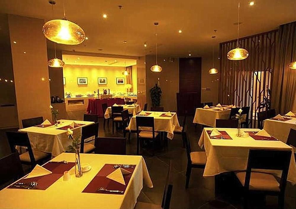 Heyi Hotel Hefei Changjiang Middle Road Luaran gambar